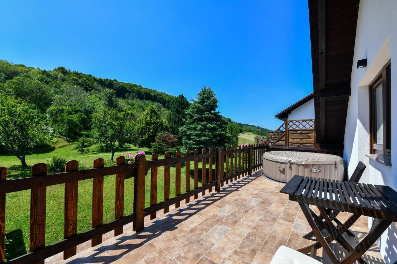 Wildernest Holiday Home Rakovica Kültér fotó